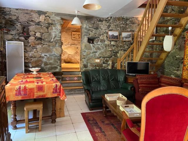 Gite Du Grand Taichou Luzenac Extérieur photo